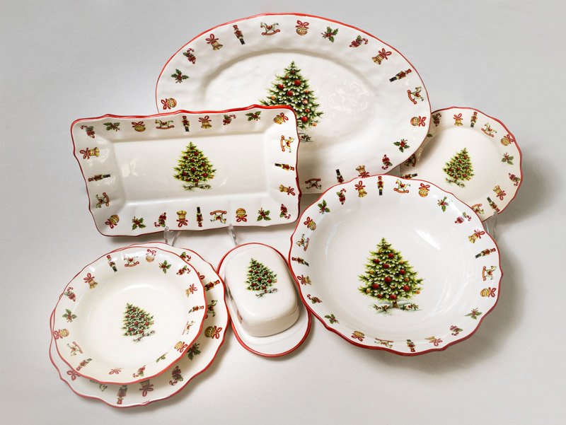 Christmas Collection - Handcrafted Italian ceramic Christmas tableware